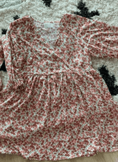 Floral fabric for boho dress with flared hem, sewing pattern 'Ivy'