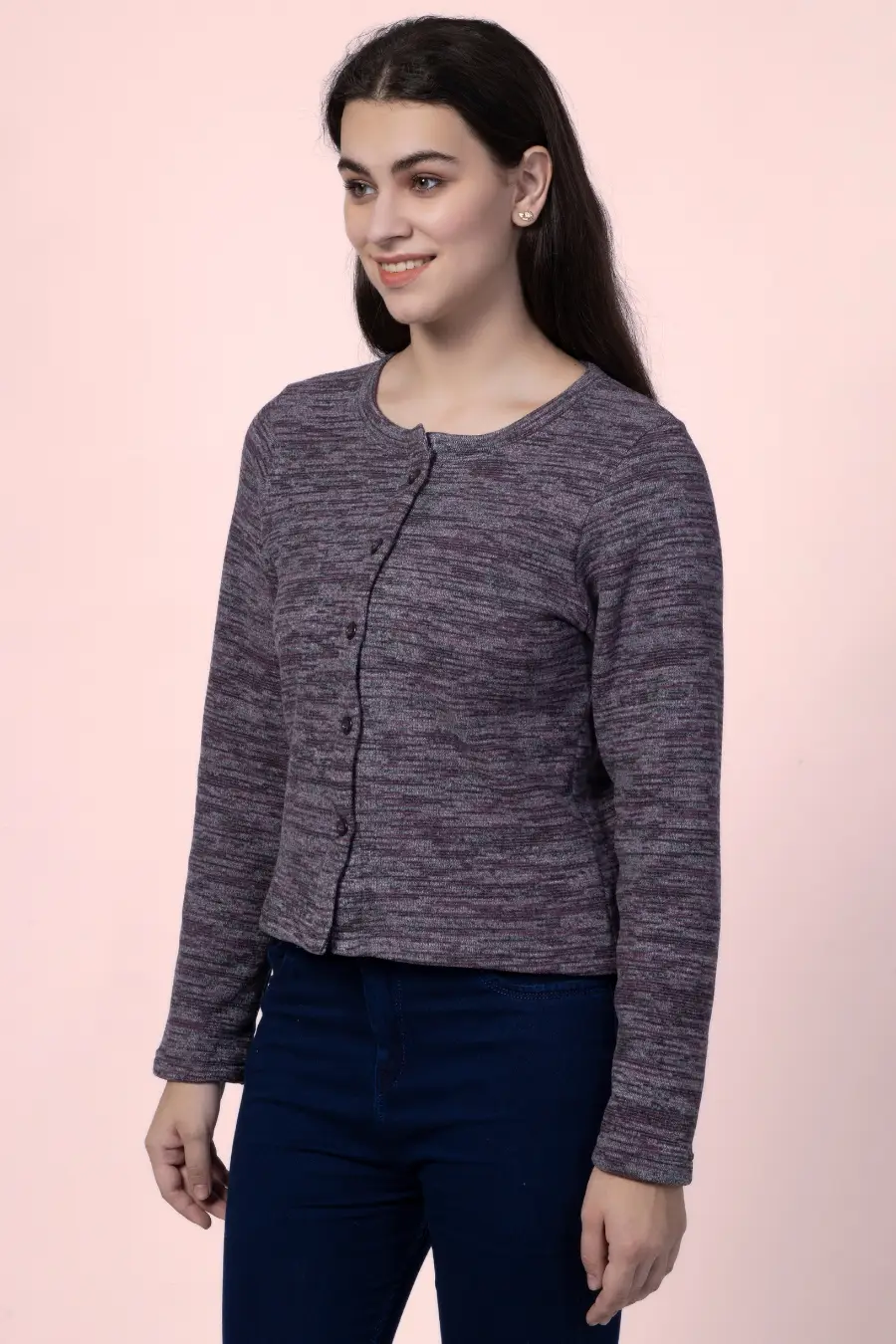 Side view of the 'Liza' cardigan, displaying its structured yet comfortable fit. This sewing pattern is ideal for creating a timeless and stylish outerwear piece.