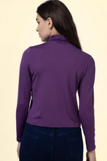 Back view of the 'Diana' turtleneck T-shirt, showing the smooth finish and structured fit. A must-have sewing pattern for DIY fashion.