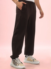 Men's joggers with functional side pockets, created using the 'Louis' sewing pattern. Ideal for casual wear with a relaxed fit.