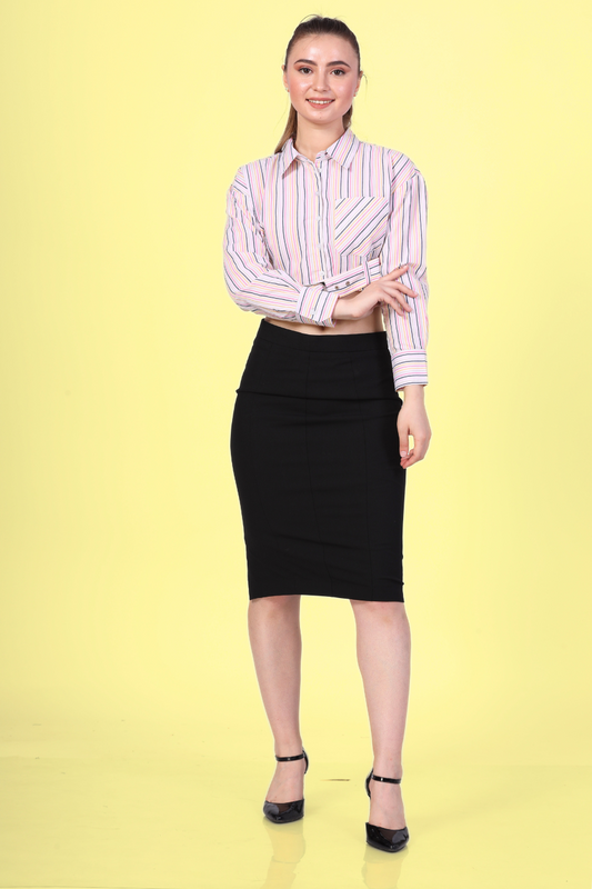 Women wearing crop shirt with full sleeves, black skirt and black shoes