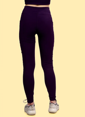 Close-up of the high-waisted leggings from the 'Layla' activewear coord set. Offers full coverage and support for workouts.