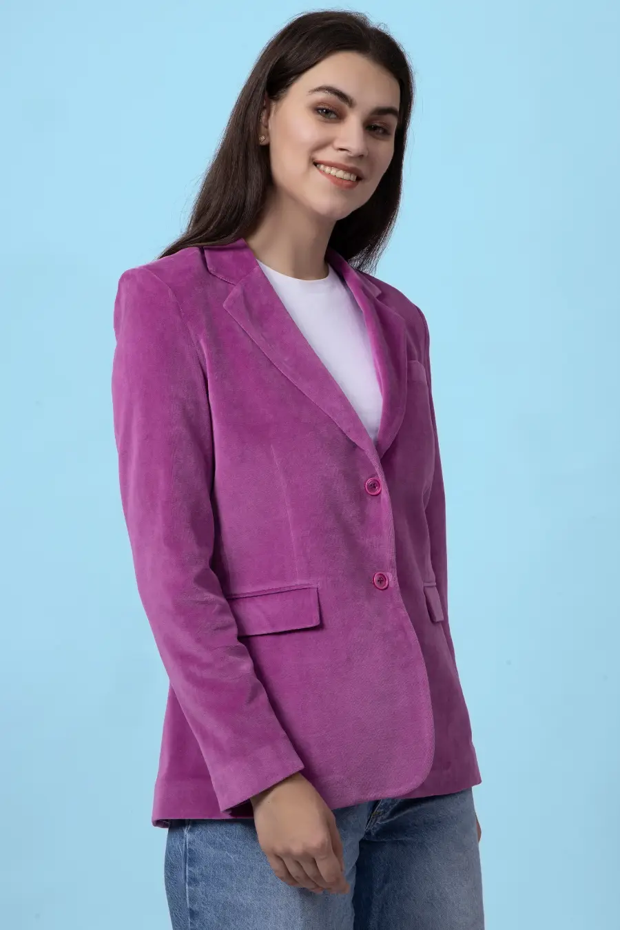 Angled view of the Monroe blazer, showcasing its sleek design with a back vent for ease of movement. A must-have sewing pattern for wardrobe essentials.